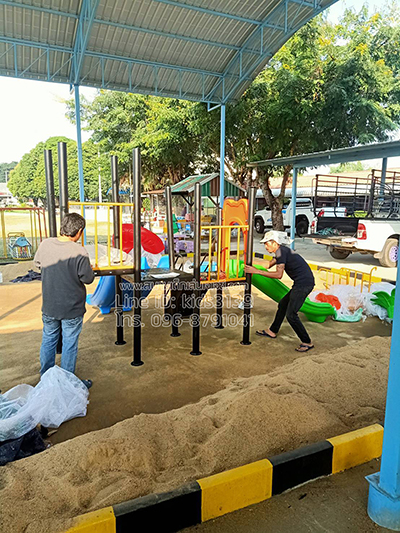 การประกอบเครื่องเล่น